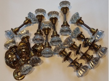 gk_11_glass_door_knobs_7_166066969
